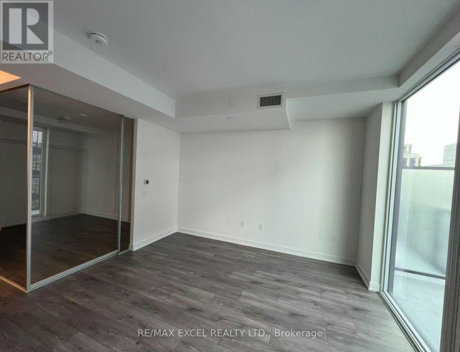 3607-127 Broadway Avenue, Toronto, ON, M4P 1V4 - 3