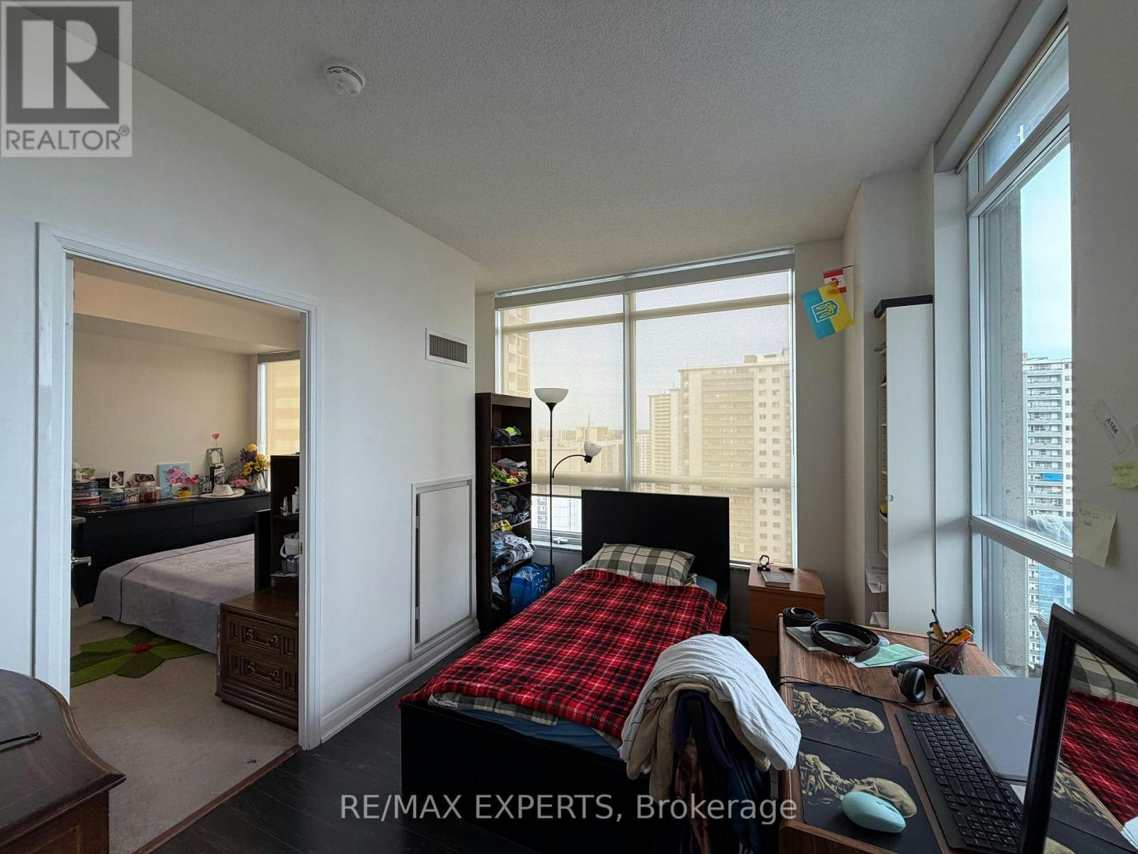 2004-500 Sherbourne Street, Toronto, ON, M4X 1L1 - 11