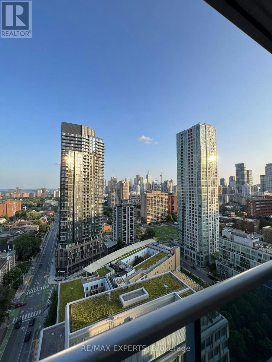 2004-500 Sherbourne Street, Toronto, ON, M4X 1L1