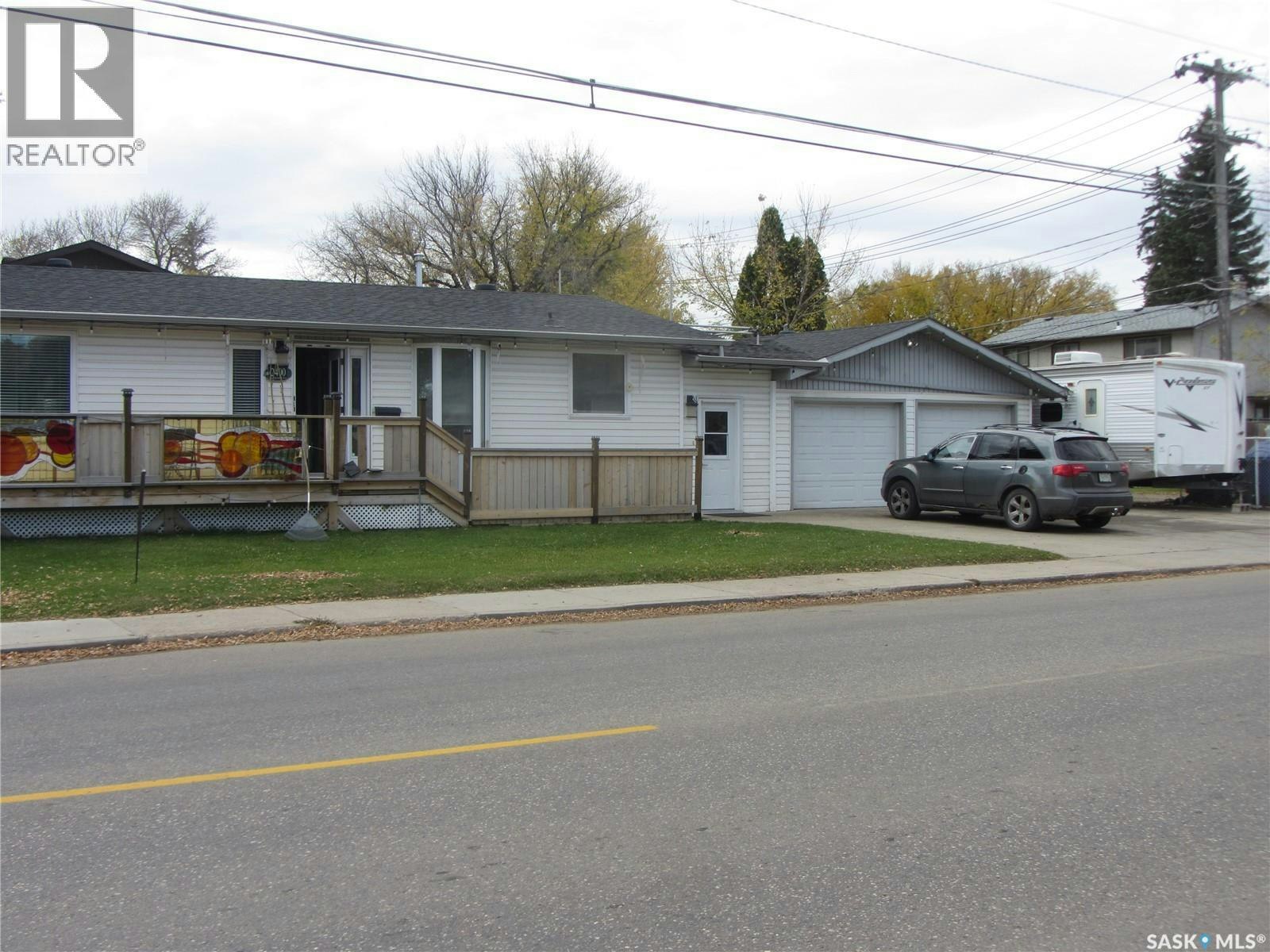 2400 Mcpherson Avenue, Saskatoon, SK, S7J 0S9
