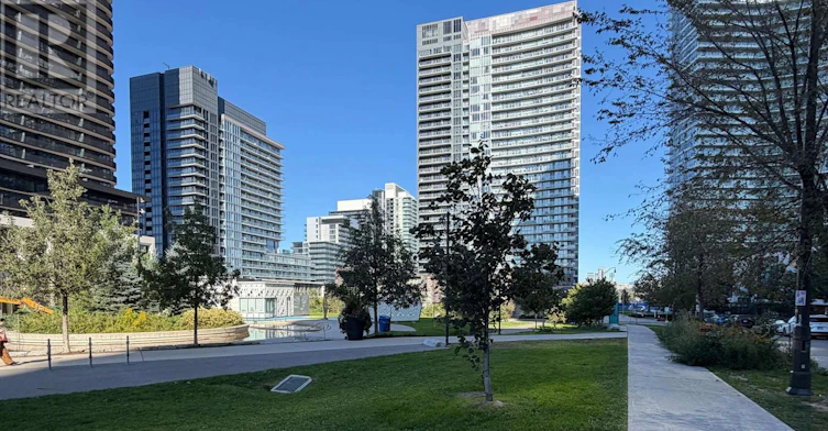505-95 Mcmahon Drive, Toronto, ON, M2K 0H2 - 2