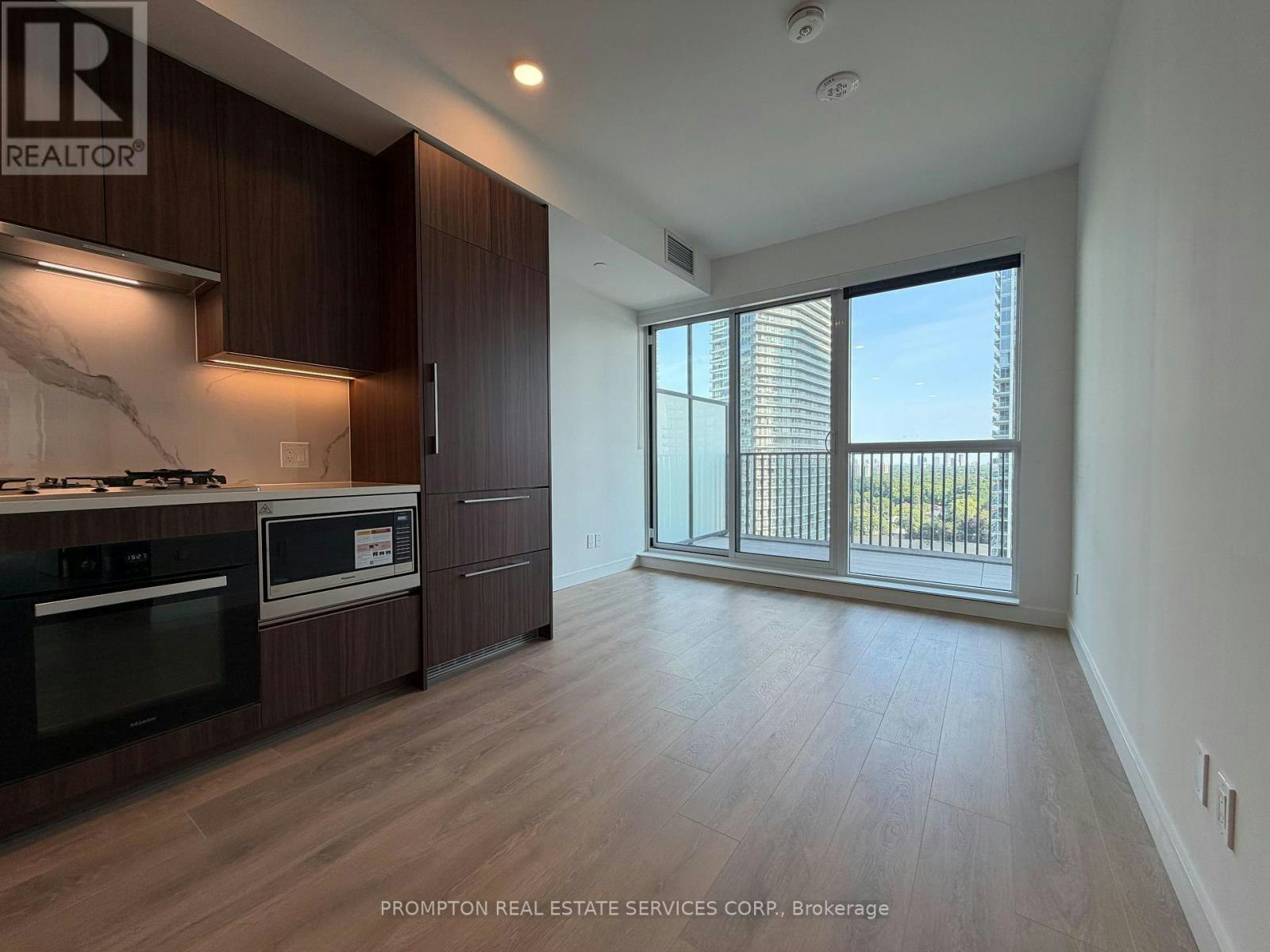 1802-68 Esther Shiner Boulevard, Toronto, ON, M2K 0J6 - 4