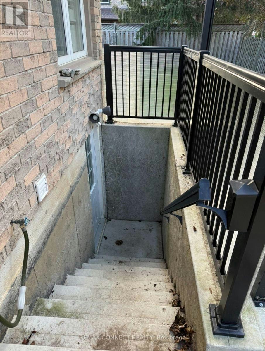 BSMT-118 Ribblesdale Drive, Whitby, ON, L1N 7C2 - 2