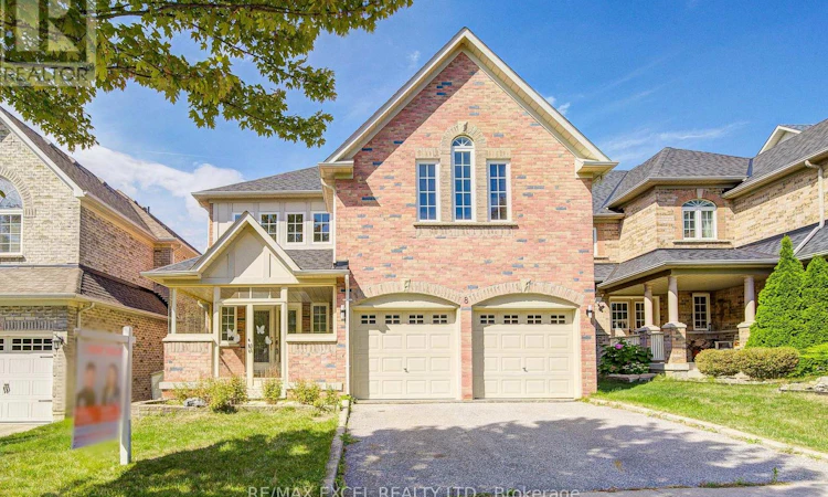 8 Hollylane Drive