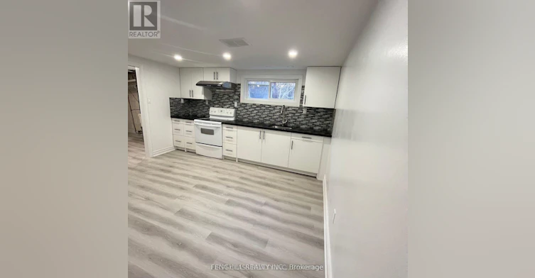 BS-392 Balkan Road, Richmond Hill, ON, L4C 2P1 - 7
