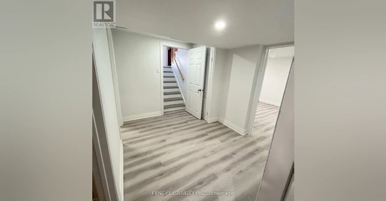 BS-392 Balkan Road, Richmond Hill, ON, L4C 2P1 - 9