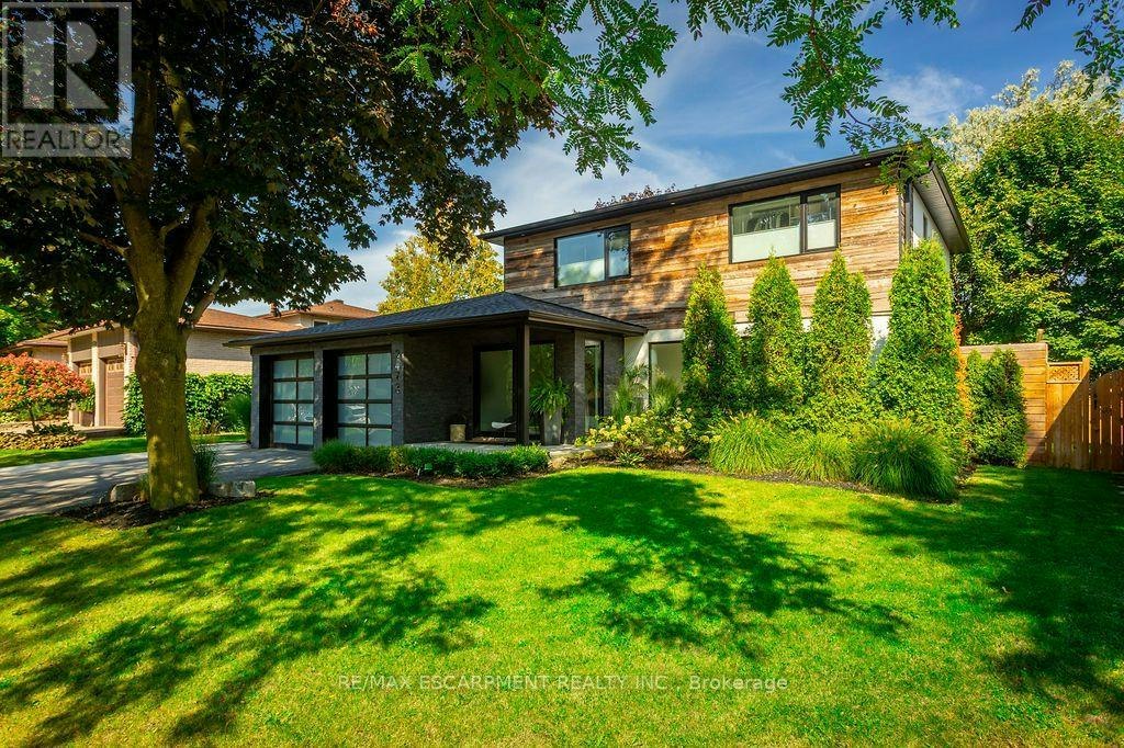 2473 Woburn Crescent, Oakville, ON, L6L 5E8