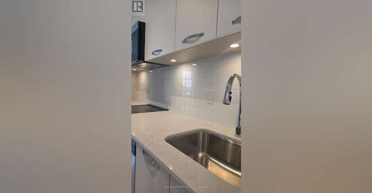 3105-75 James Street S, Hamilton, ON, L8P 2Y9 - 3