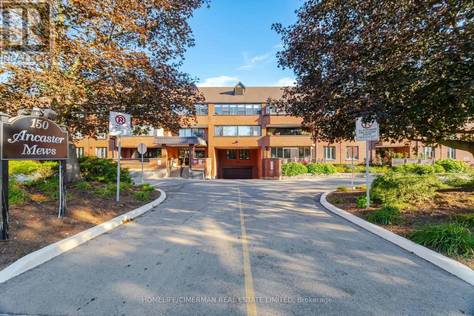 320-150 Wilson Street W, Hamilton, ON, L9G 4E7