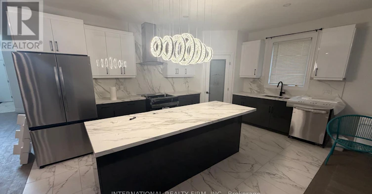 MAIN & UPPER-891 Darnley Boulevard, London, ON, N6M 0L9 - 17