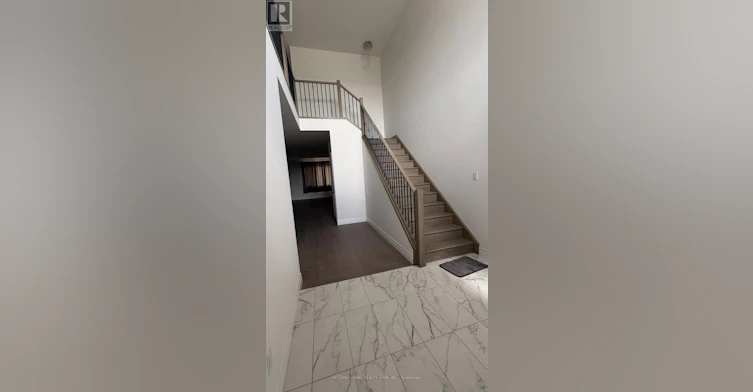 MAIN & UPPER-891 Darnley Boulevard, London, ON, N6M 0L9 - 5