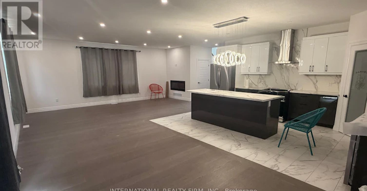 MAIN & UPPER-891 Darnley Boulevard, London, ON, N6M 0L9 - 13
