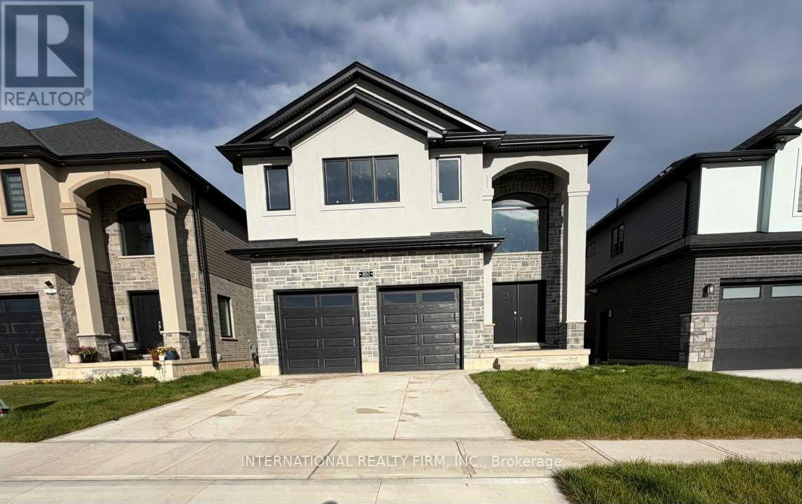 MAIN & UPPER-891 Darnley Boulevard, London, ON, N6M 0L9