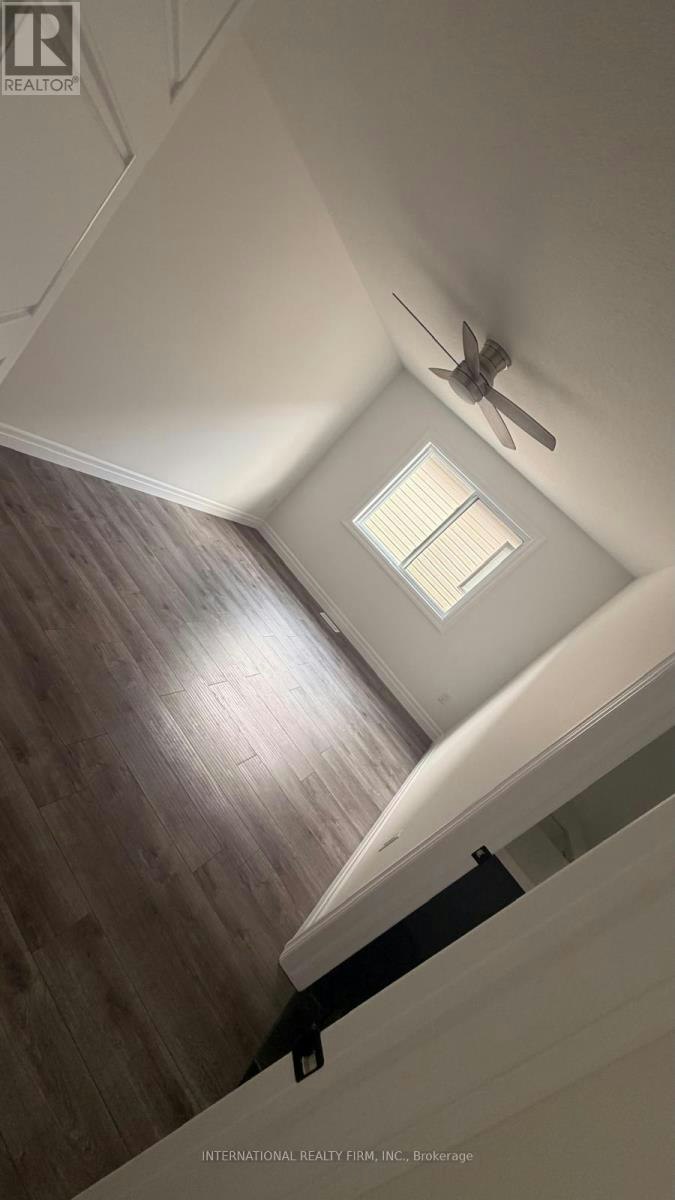 MAIN & UPPER-891 Darnley Boulevard, London, ON, N6M 0L9 - 25