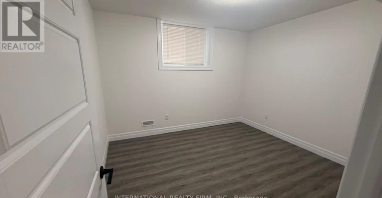 MAIN & UPPER-891 Darnley Boulevard, London, ON, N6M 0L9 - 19
