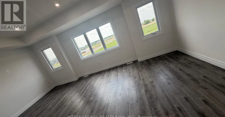 MAIN & UPPER-891 Darnley Boulevard, London, ON, N6M 0L9 - 23
