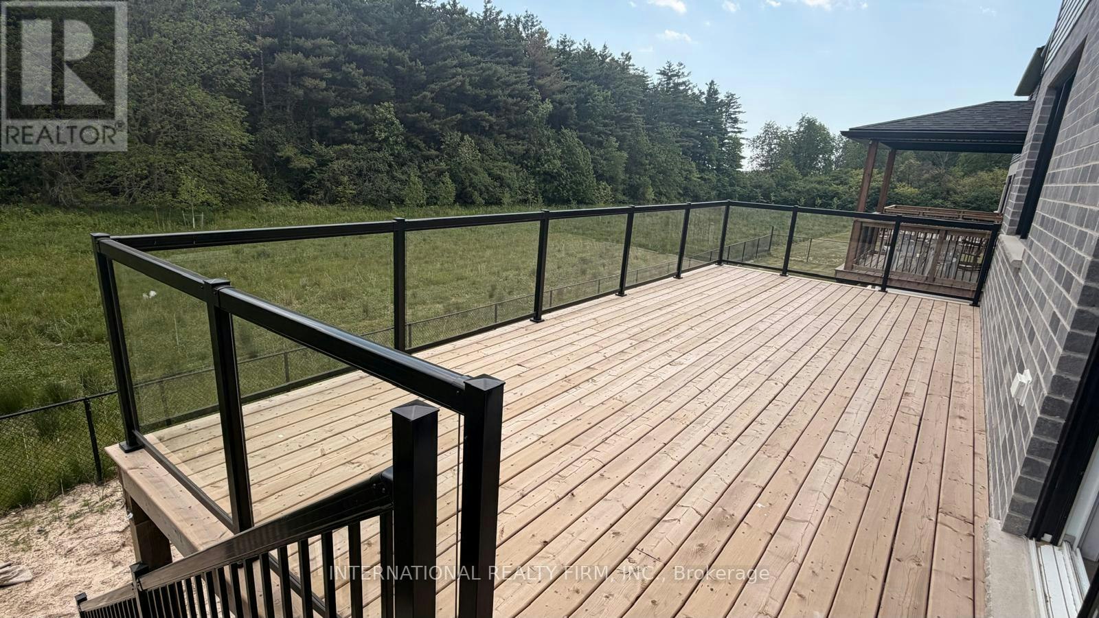 MAIN & UPPER-891 Darnley Boulevard, London, ON, N6M 0L9 - 15