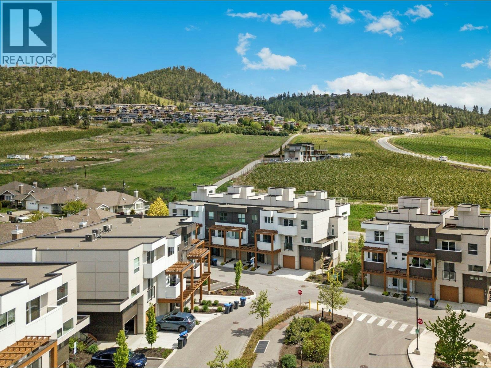 43-720 Valley Road, Kelowna, BC, V1V 0E1