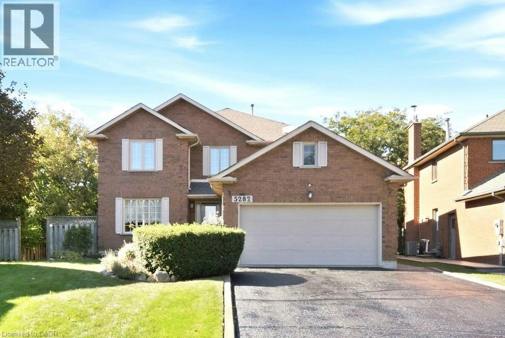 5282 Giacco Court, Mississauga, ON, L5M 3T1
