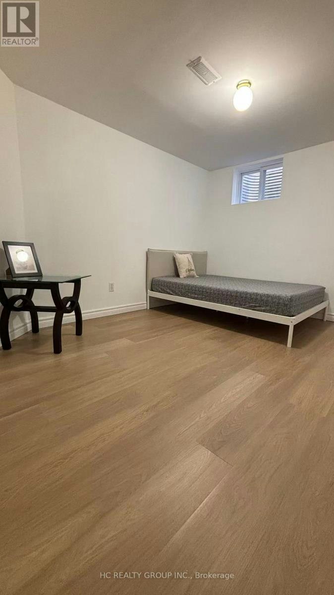 BSMT-27 Macklingate Court, Toronto, ON, M1V 1A2 - 7