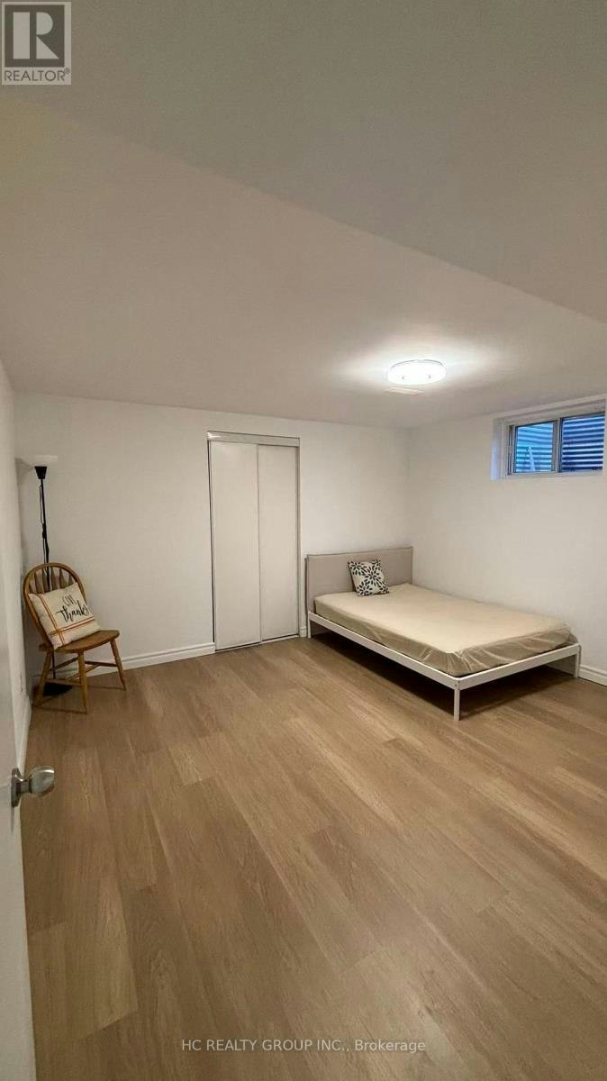 BSMT-27 Macklingate Court, Toronto, ON, M1V 1A2 - 6