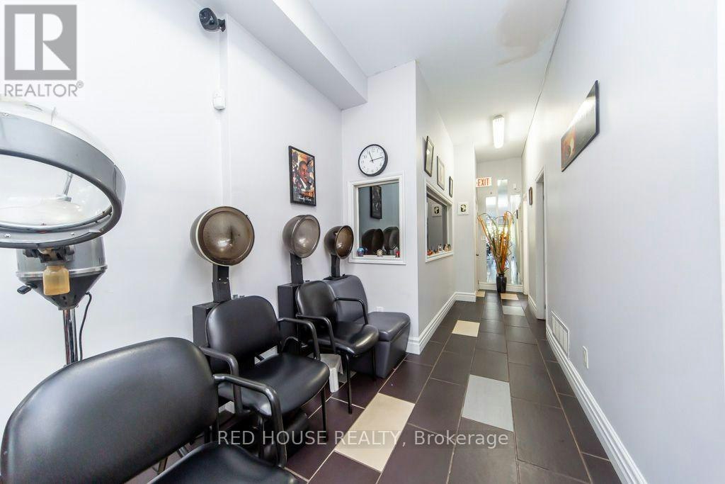 1533 O'connor Drive, Toronto, ON, M4B 2V7 - 21