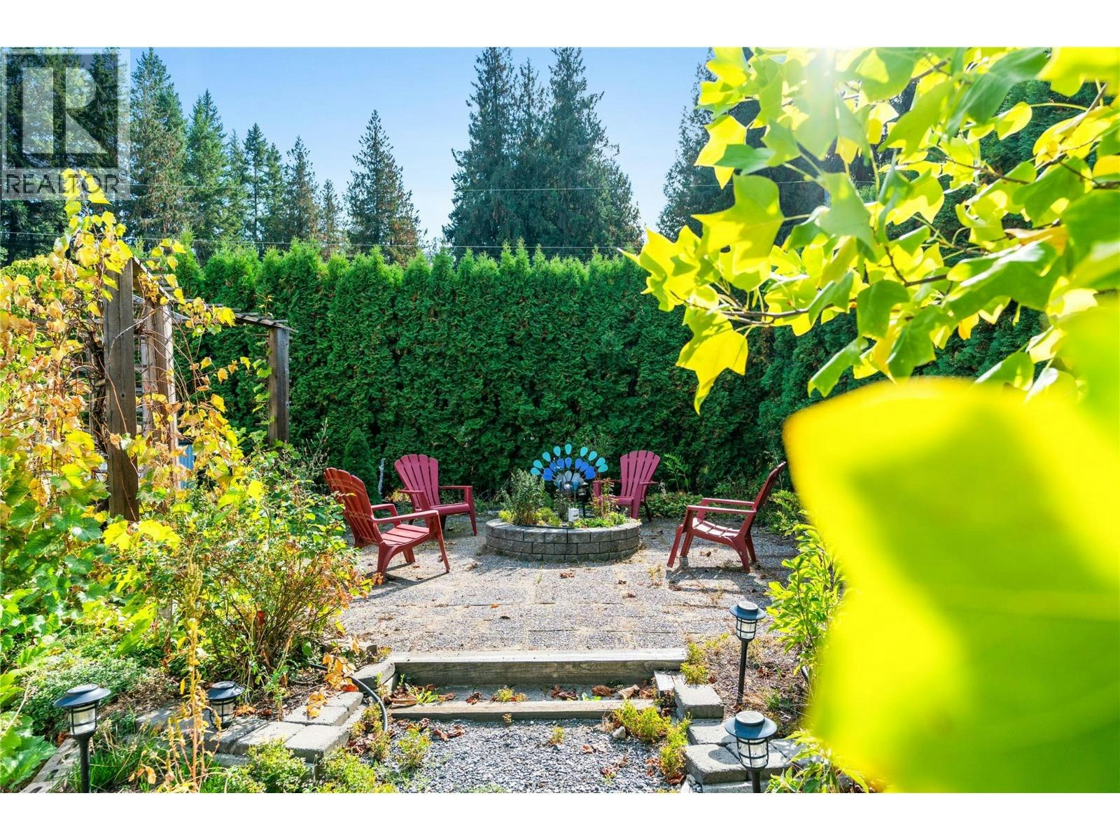 9434 Angus Drive, Coldstream, BC, V1B 3G1 - 45
