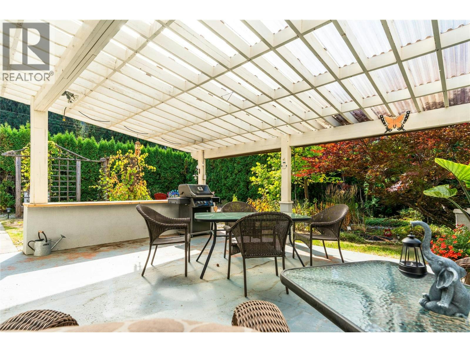 9434 Angus Drive, Coldstream, BC, V1B 3G1 - 42