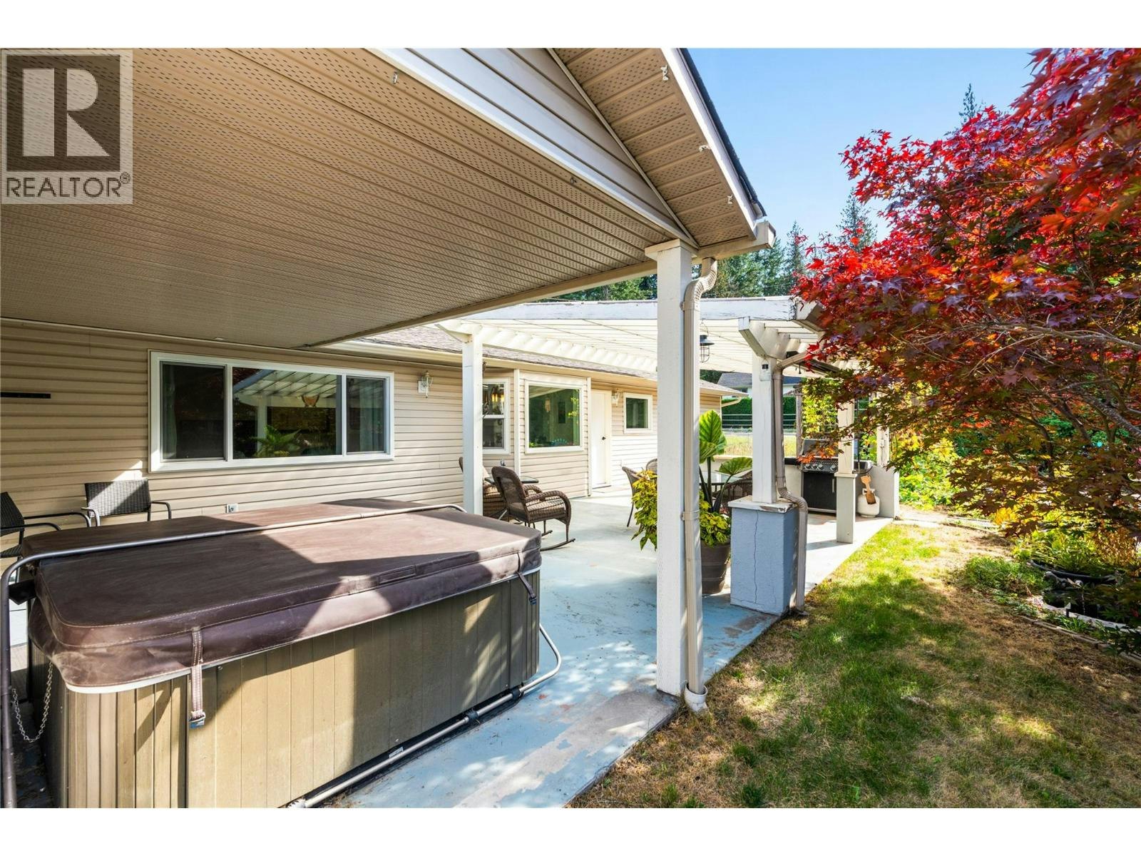 9434 Angus Drive, Coldstream, BC, V1B 3G1 - 39