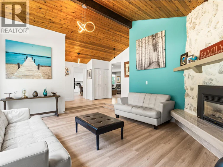 9434 Angus Drive, Coldstream, BC, V1B 3G1 - 7