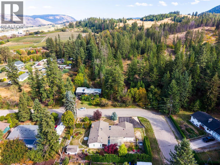 9434 Angus Drive, Coldstream, BC, V1B 3G1 - 52