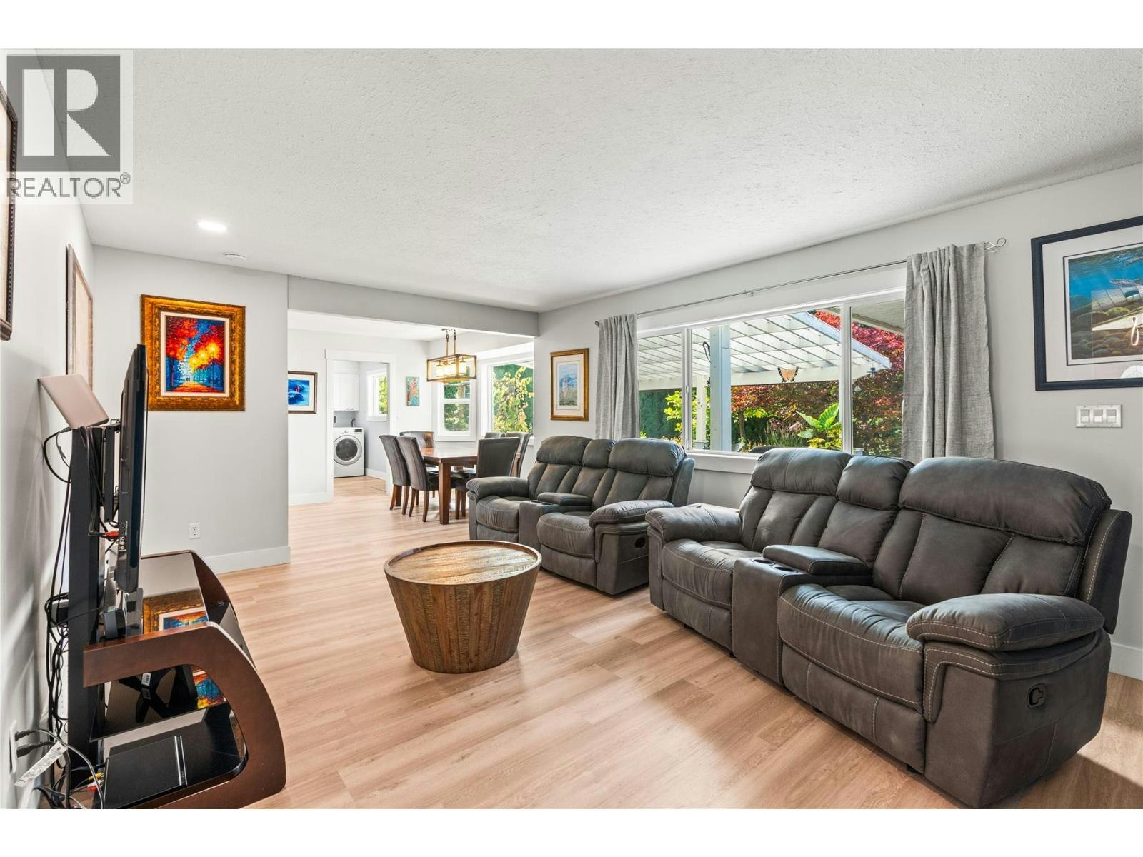 9434 Angus Drive, Coldstream, BC, V1B 3G1 - 17