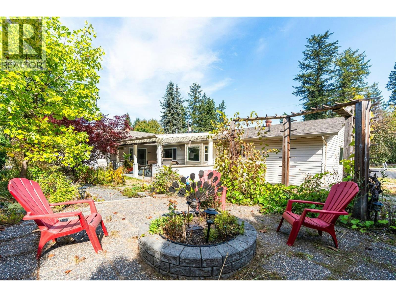 9434 Angus Drive, Coldstream, BC, V1B 3G1 - 46