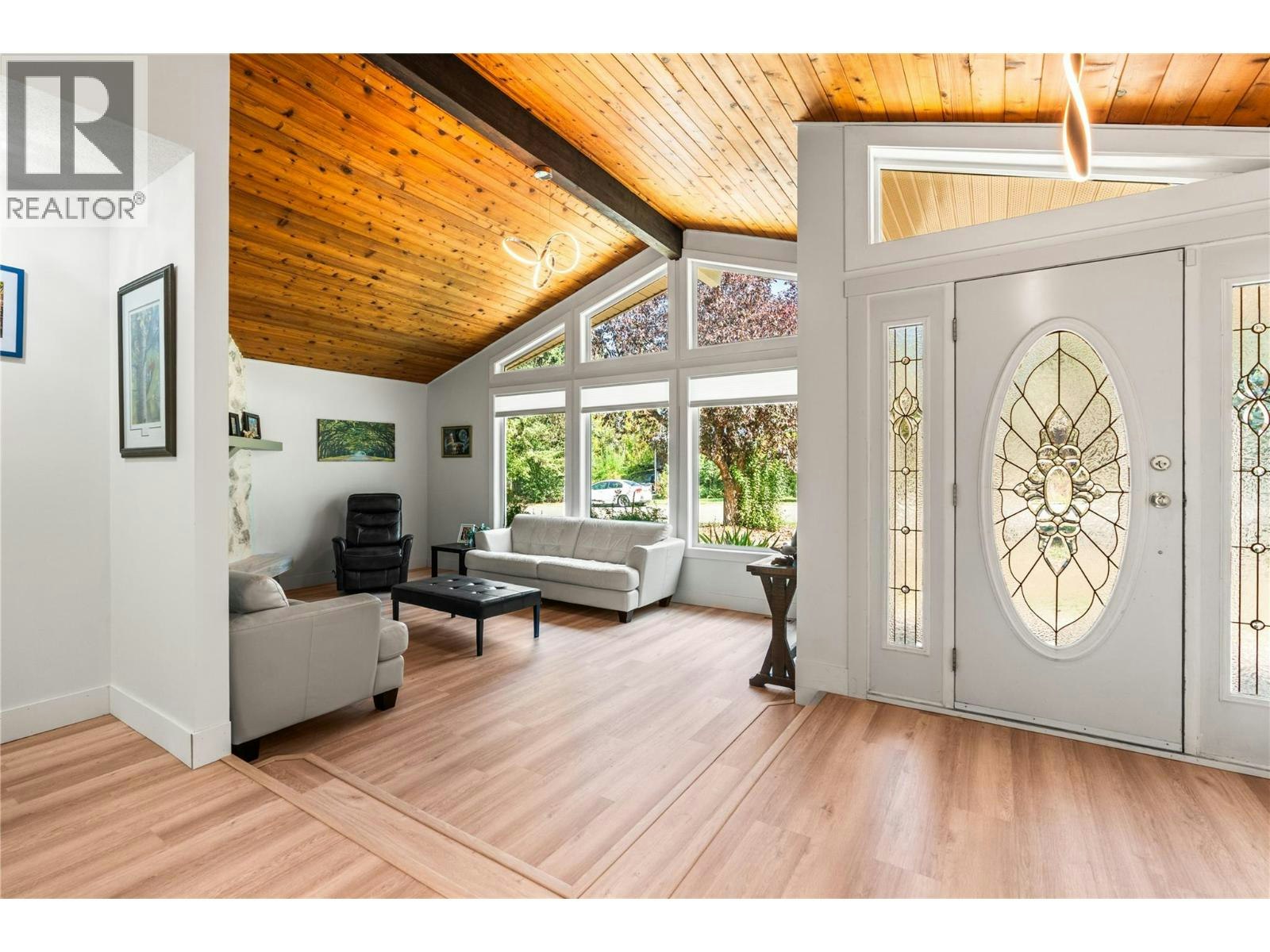 9434 Angus Drive - 5