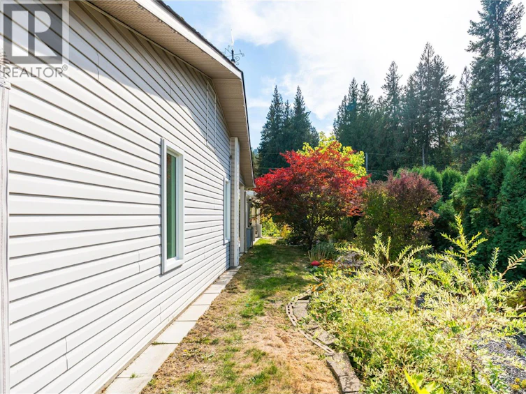 9434 Angus Drive, Coldstream, BC, V1B 3G1 - 38