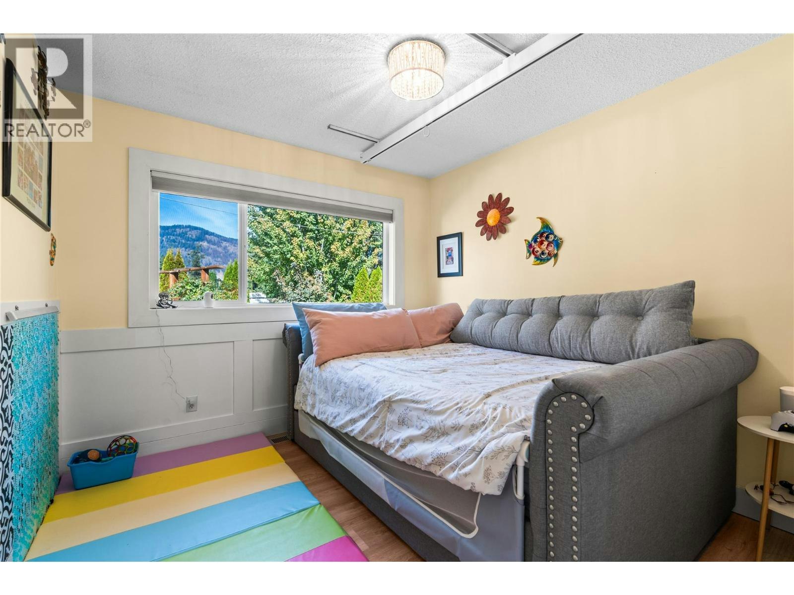 9434 Angus Drive, Coldstream, BC, V1B 3G1 - 19
