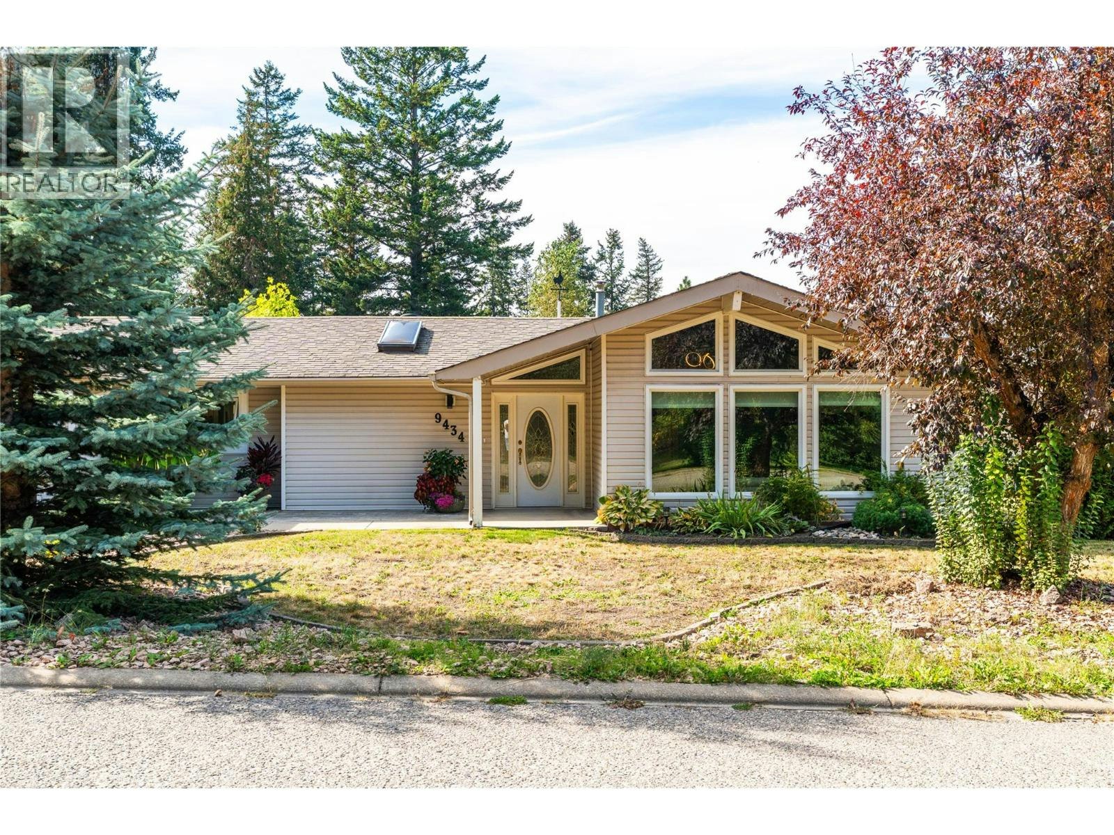9434 Angus Drive, Coldstream, BC, V1B 3G1 - 31