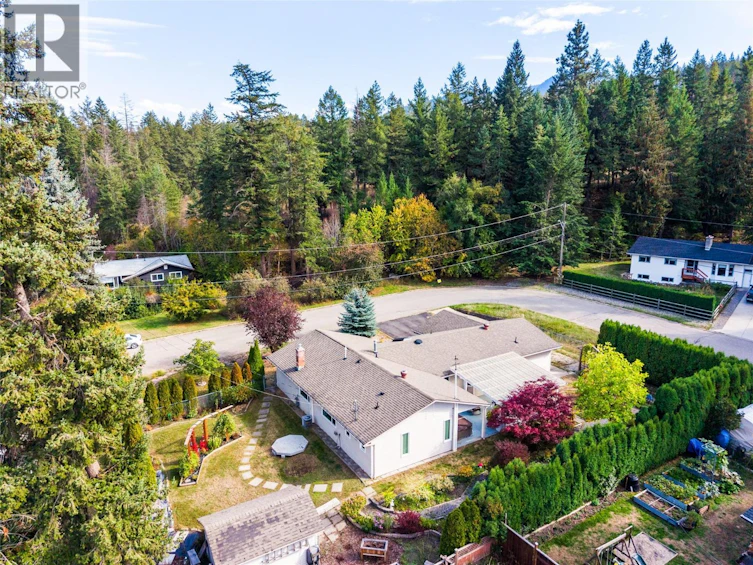 9434 Angus Drive, Coldstream, BC, V1B 3G1 - 51