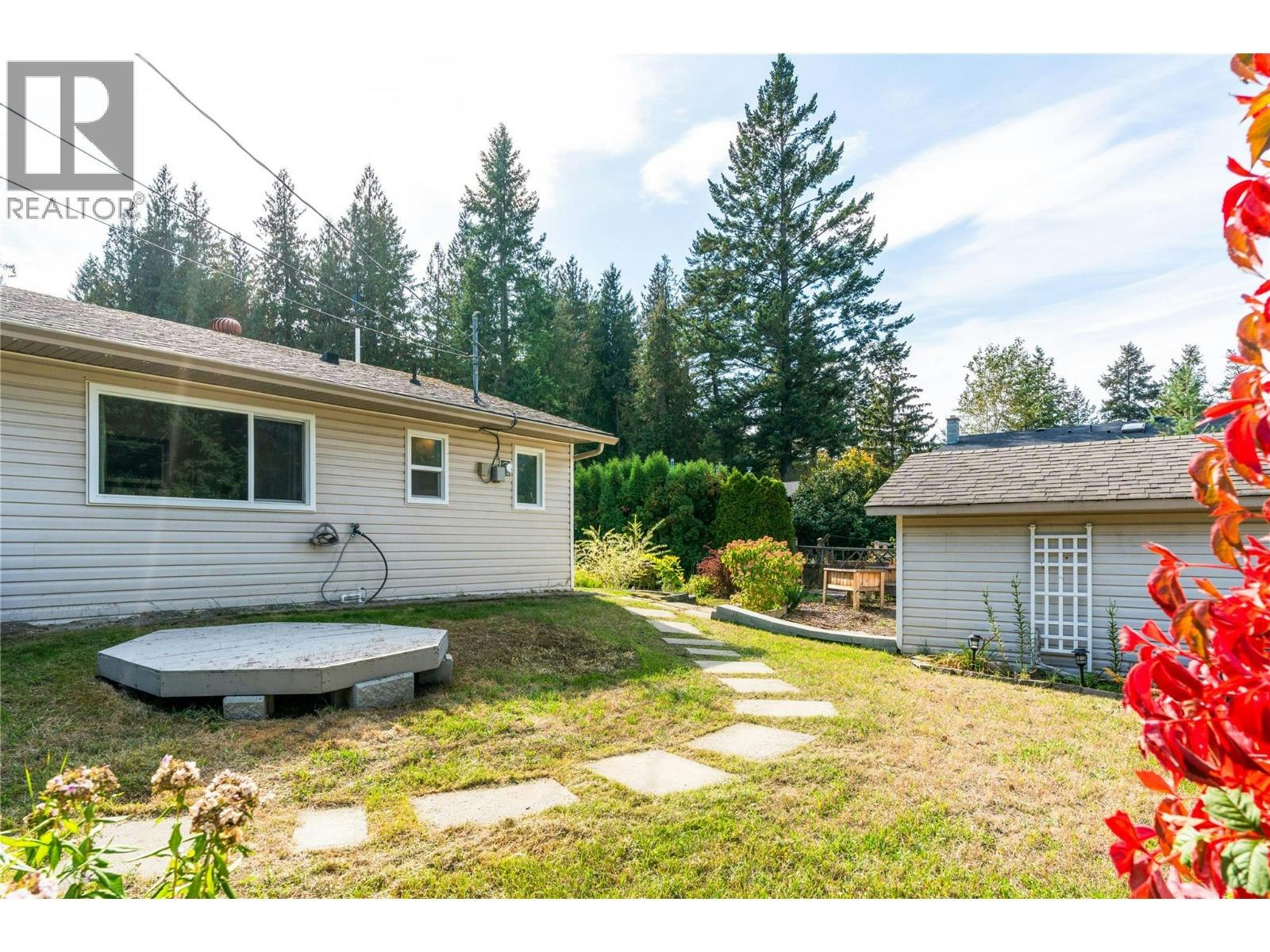 9434 Angus Drive, Coldstream, BC, V1B 3G1 - 35