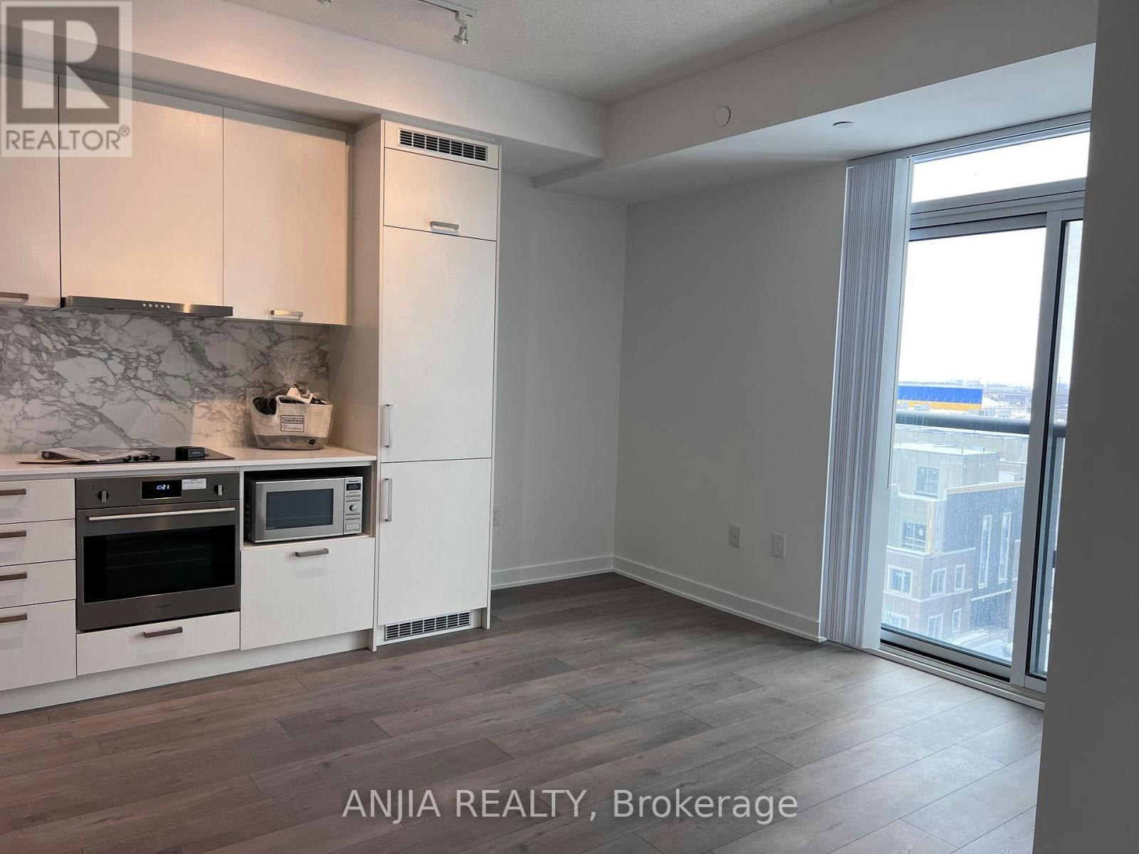 603-38 Honeycrisp Crescent, Vaughan, ON, L4K 0M8 - 5