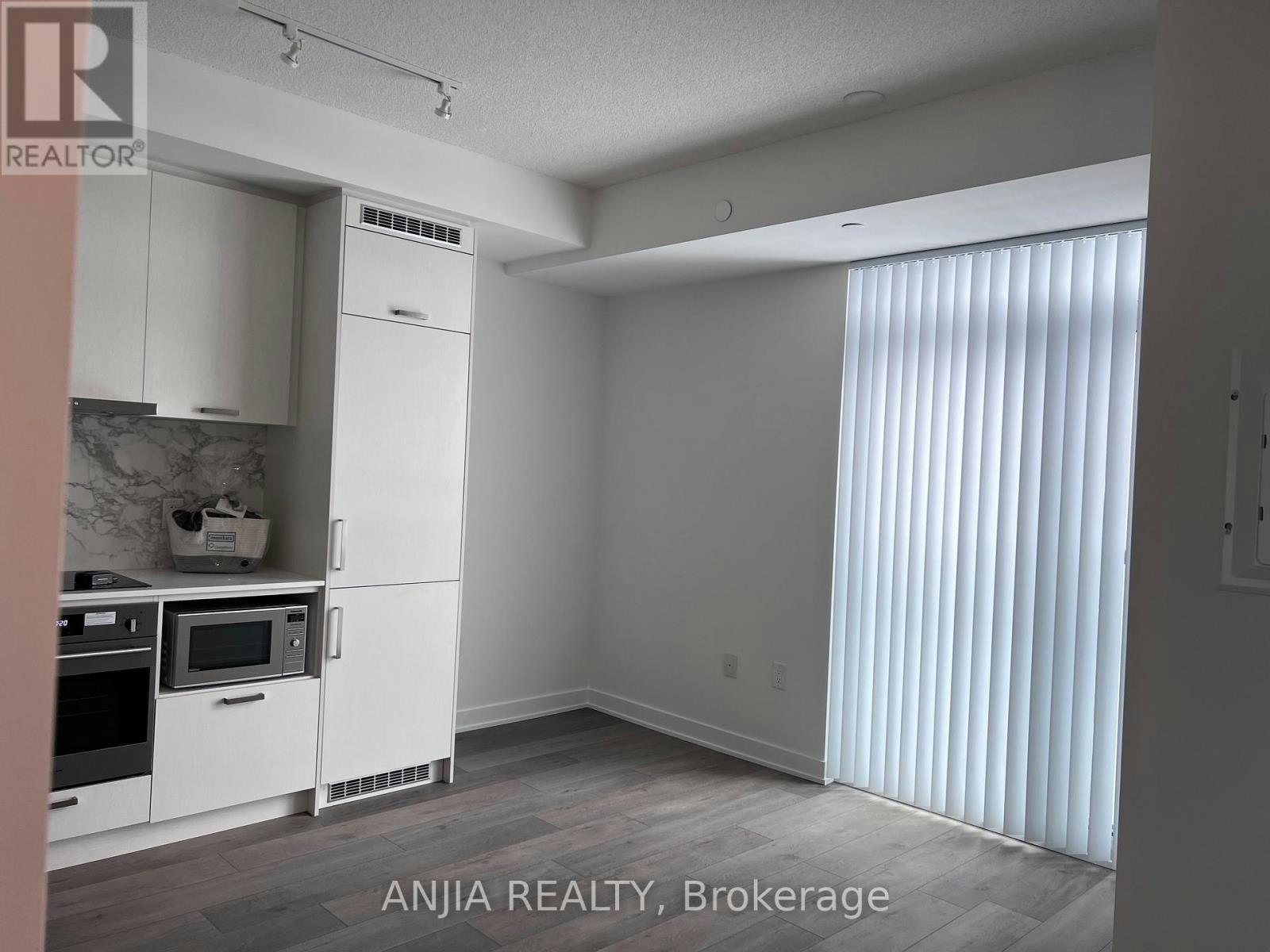603-38 Honeycrisp Crescent, Vaughan, ON, L4K 0M8 - 9