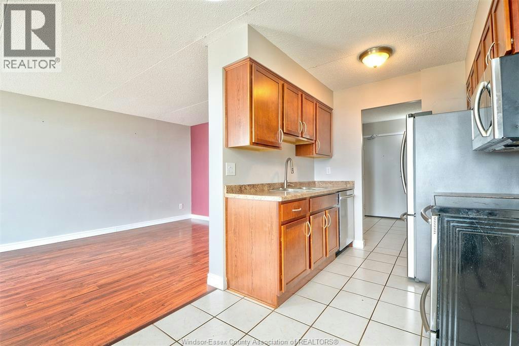 150 Park Avenue, Windsor, ON, N9A 7A2 - 4
