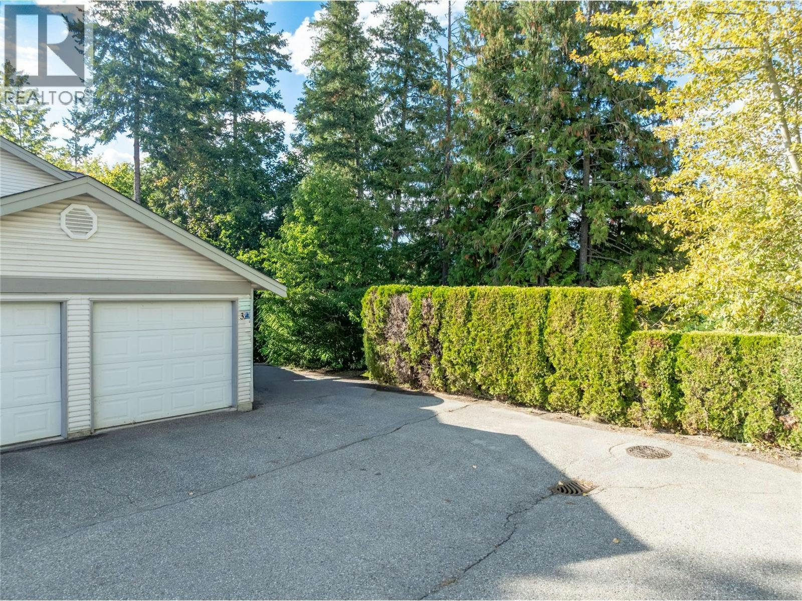 32-171 SE 17 Street, Salmon Arm, BC, V1E 1P8