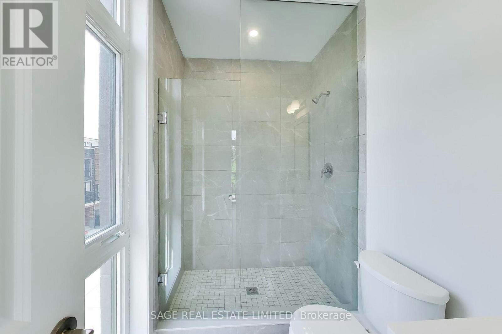 7-6 Sayers Lane, Richmond Hill, ON, L4E 1J1 - 18