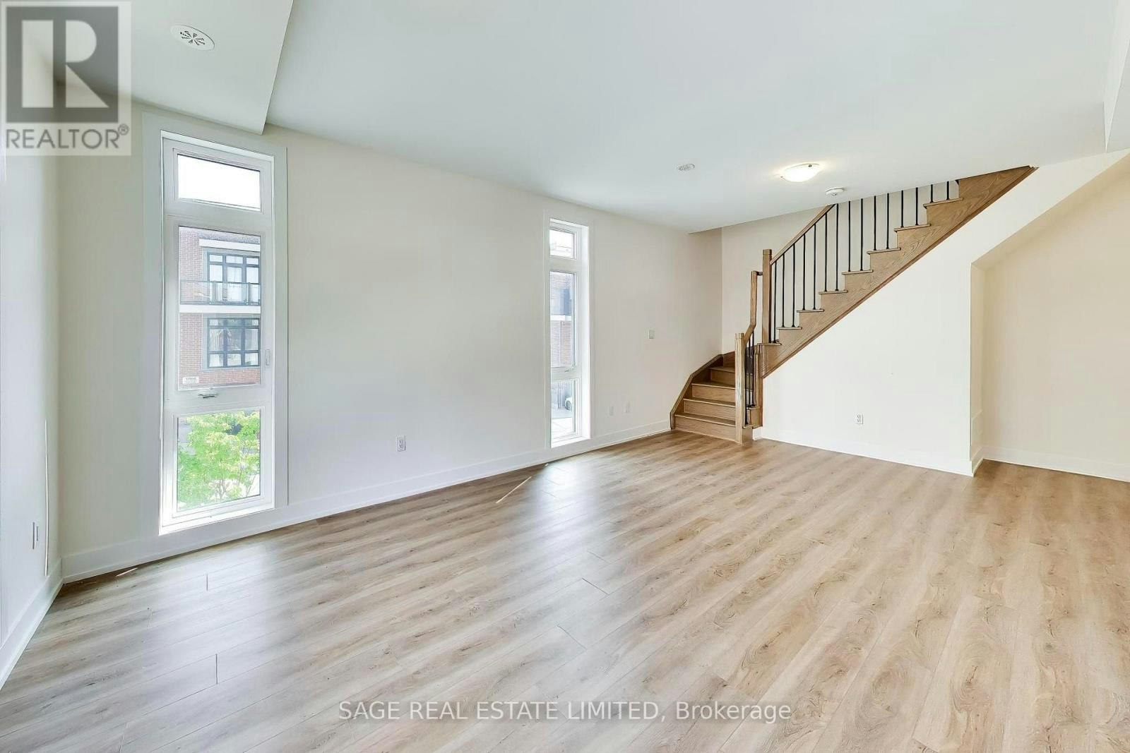 7-6 Sayers Lane, Richmond Hill, ON, L4E 1J1 - 8