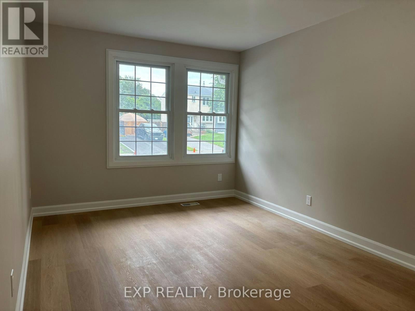1381 Leigh Crescent, Ottawa, ON, K1J 8E5 - 11