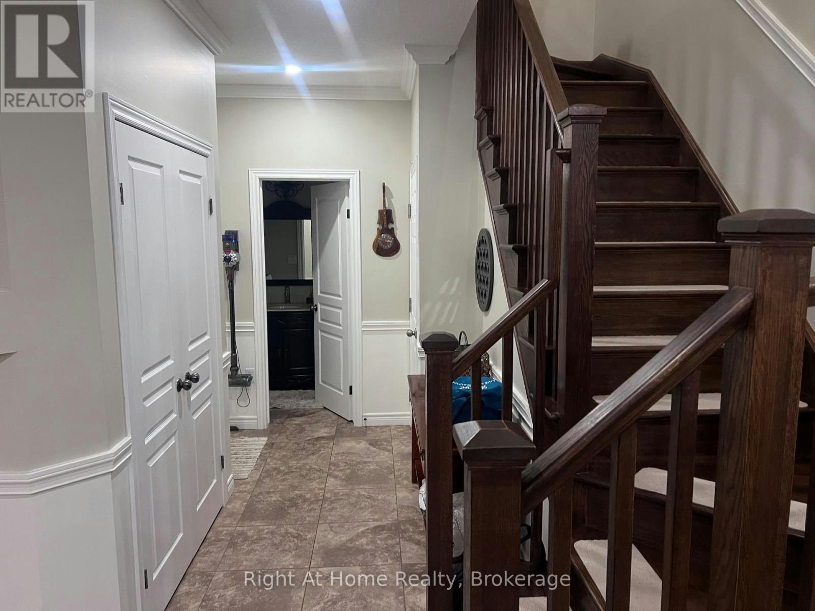 UPPER-52 Lorupe Court, Hamilton, ON, L9G 0C8 - 16