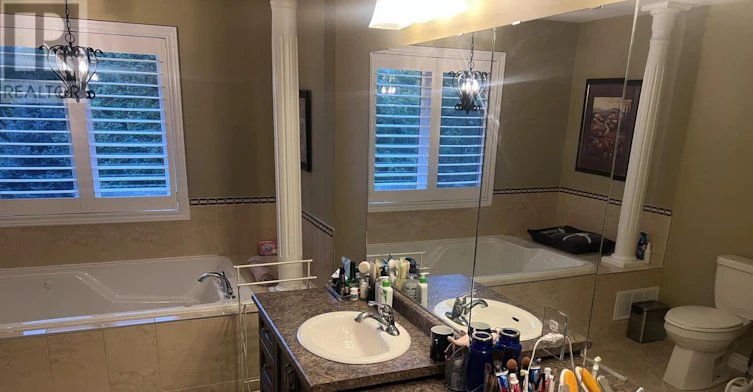 UPPER-52 Lorupe Court, Hamilton, ON, L9G 0C8 - 25