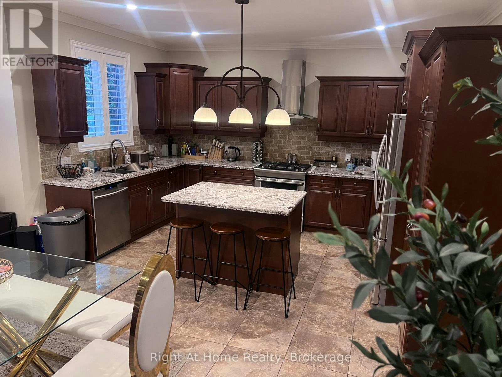 UPPER-52 Lorupe Court, Hamilton, ON, L9G 0C8 - 10