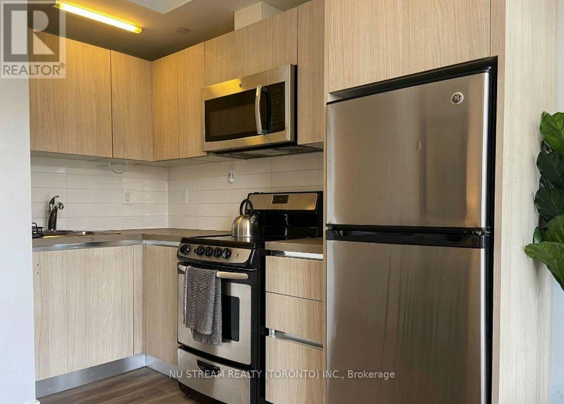 202-335 College Street, Toronto, ON, M5T 1S2 - 2